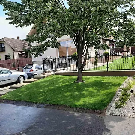 Aparthotel Rita-vár