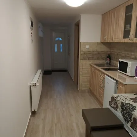Aparthotel Rita-var Szallashely *