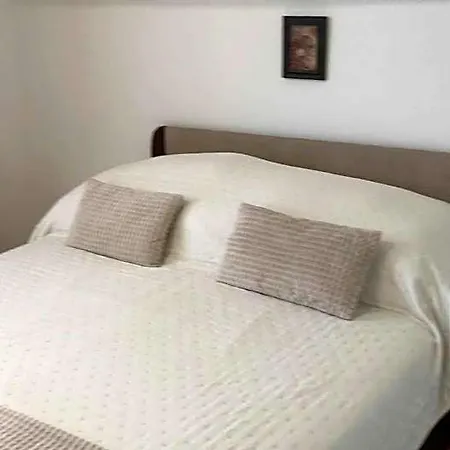 Rita-var Szallashely 3*