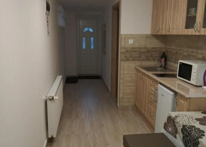 Aparthotel Rita-var Szallashely 3*