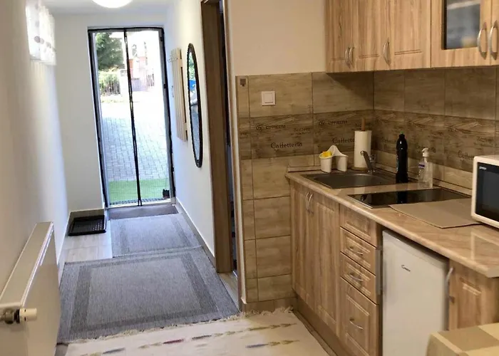 Rita-var Szallashely Aparthotel