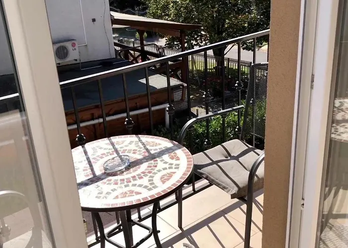 Rita-var Szallashely Aparthotel