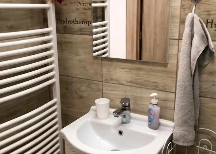 Aparthotel Rita-var Szallashely